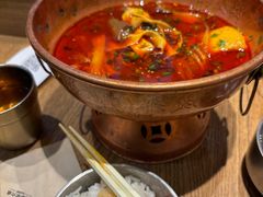 -成都你六姐·牛肉冒菜(上海环宇荟店)