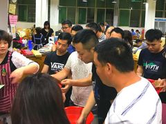 等位区-标记美食新鲜猪杂(兴南大道店)