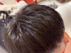 -PE SALON