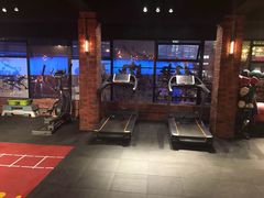 -GYMPLUS私教健身会馆(大悦城店)