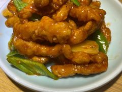 菠萝咕咾肉-吕氏疙瘩汤·海鲜新鲁菜(凯德mall新都心店)