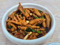 -英子家庭菜馆(系马桩店)