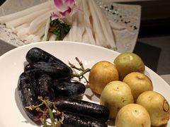 -左庭右院鲜牛肉火锅黑金店(陆家嘴中心店)