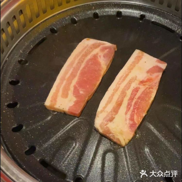 终于被我挖到一家宝藏烤肉店！！