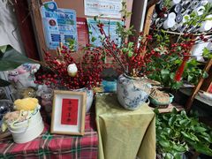 -何兮花店·气球派对鲜花店(马桥银春路万科城店)