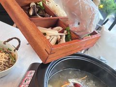 -芸鲜季·云南野生菌餐厅· 云南风物味研社(闵行店)