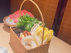 -余欢领鲜火锅(新街口店)
