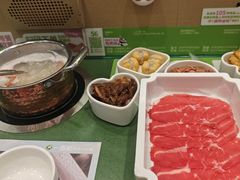 -一围肥牛小火锅(高铁吾悦店)