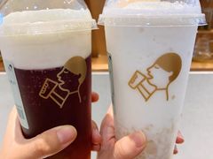 -喜茶(北京华贸购物中心店)