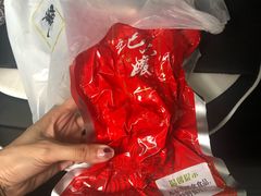 -王浩儿纪六孃甜皮鸭(乐山总店)