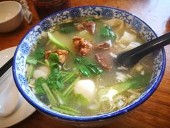 -凤齐羊肉烩面馆
