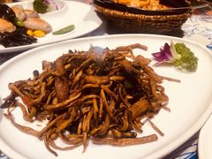 茶树菇焗牛柳-江南韵·无锡太湖文化体验餐厅(凤凰天街店)