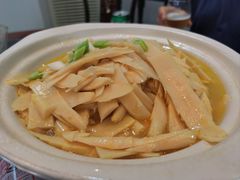 腊肉鞭笋煲-木子山庄·安徽省老字号·中国炖锅宴