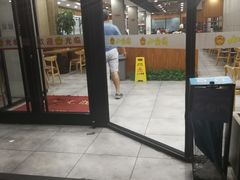 -小梅园饭堂(东方路店)