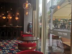 -Brut Eatery悦璞食堂(建国东路店)