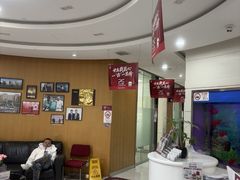 -雅悦齿科(顾村公园店)