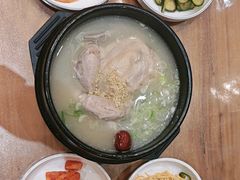 -长寿参鸡汤(朝韩风情街店)