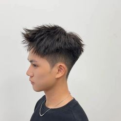 -尤司男士国潮理发馆