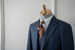 -优刻西服西装定制(金轮国际广场店)