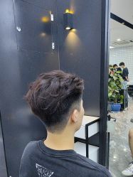 -藤野造型·专业烫染店
