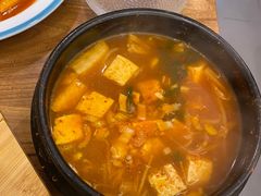 鱼汤-青瓦餐厅·生鱼片·韩园烤肉(西塔店)