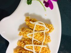 -忘忧草融合私房菜(红鼎国际店)