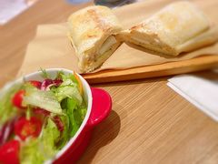 -必胜客(大宁路店)