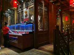 -小龙坎火锅(湖滨银泰in77店)
