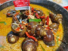 老闵特色香辣大田螺-老闵田螺馆·南昌市井菜·特色小吃(总店)