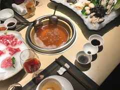 -余欢领鲜火锅(新街口店)