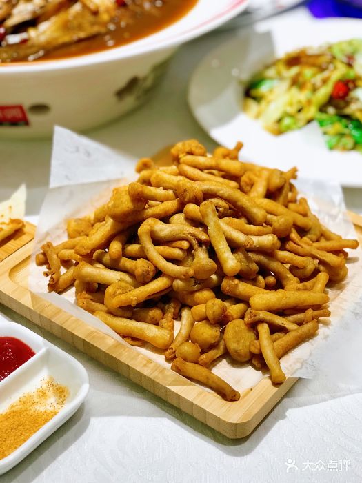 旺順閣魚頭泡餅(恆隆廣場店)椒鹽茶樹菇圖片