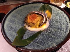 火焰黑鲍鱼配鲜海胆三文鱼籽-岩也·日料与酒(龙岗天安云谷店)