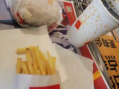 -麦当劳(金山红星美凯龙DT店)