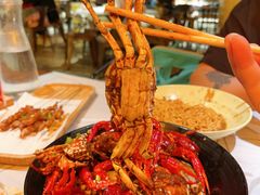 -巴厘龙虾·榜首油焖大虾(音乐学院·沿江酒馆店)