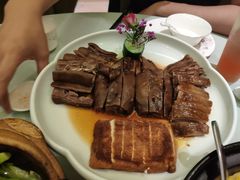 -尚一汤·粤菜海鲜(环球港店)