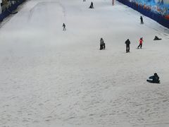 -乔波室内滑雪场