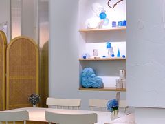 -露露家咖啡店