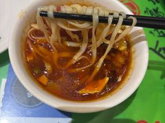 一口香臊子面-令氏家外家周秦食府(高新店)