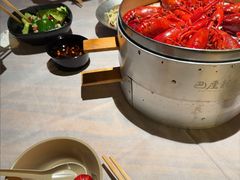 -巴厘龙虾·榜首油焖大虾(音乐学院·沿江酒馆店)