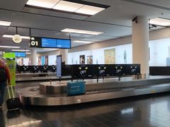 -维也纳国际机场