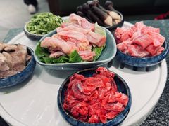 -得意咚瓜·顺德鱼生·冬瓜火锅(深圳首店)