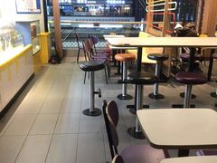 大堂-麦当劳(苏州火车站南广场店)