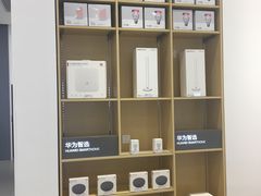 -华为授权体验店(中山公园来福士)