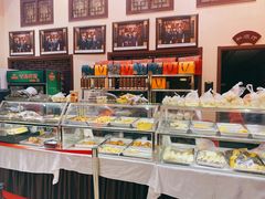 面包甜点陈列柜-玉华台饭庄·淮扬菜·烤鸭(望京店)