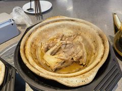 -郑猛记石岐鸽主题餐厅(长江店)