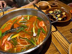 -快活林酸汤鱼鲜品火锅店(甲秀楼店)