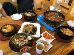 -百年石锅饭·朝鲜族传统民餐