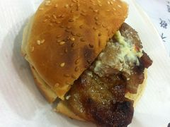 猪扒包-兰芳园(上环店)