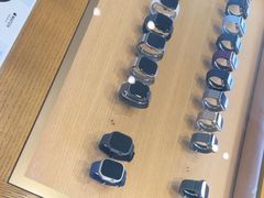 -Apple授权专营店(宝山万达店)
