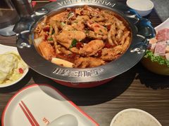 -胖哥俩肉蟹煲(世茂国际广场店)